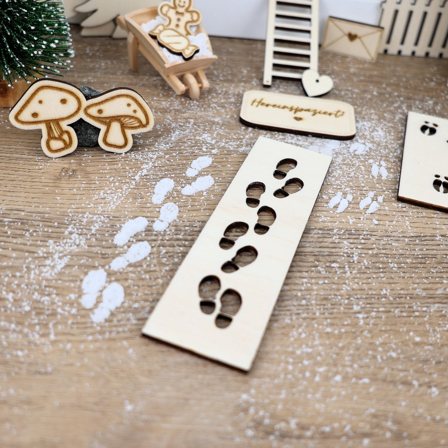 wichteltür ideen
wichteltür basteln
wichtelgeschenk weihnachten
wichtel zubehör set
wichtel zubehör 3d
wichtel set weihnachten
wichtel schablone spuren
wichtel geschenk
wichtel fußspuren
weihnachtsdeko
tür deko personalisiert
deko weihnachten basteln
advent deko