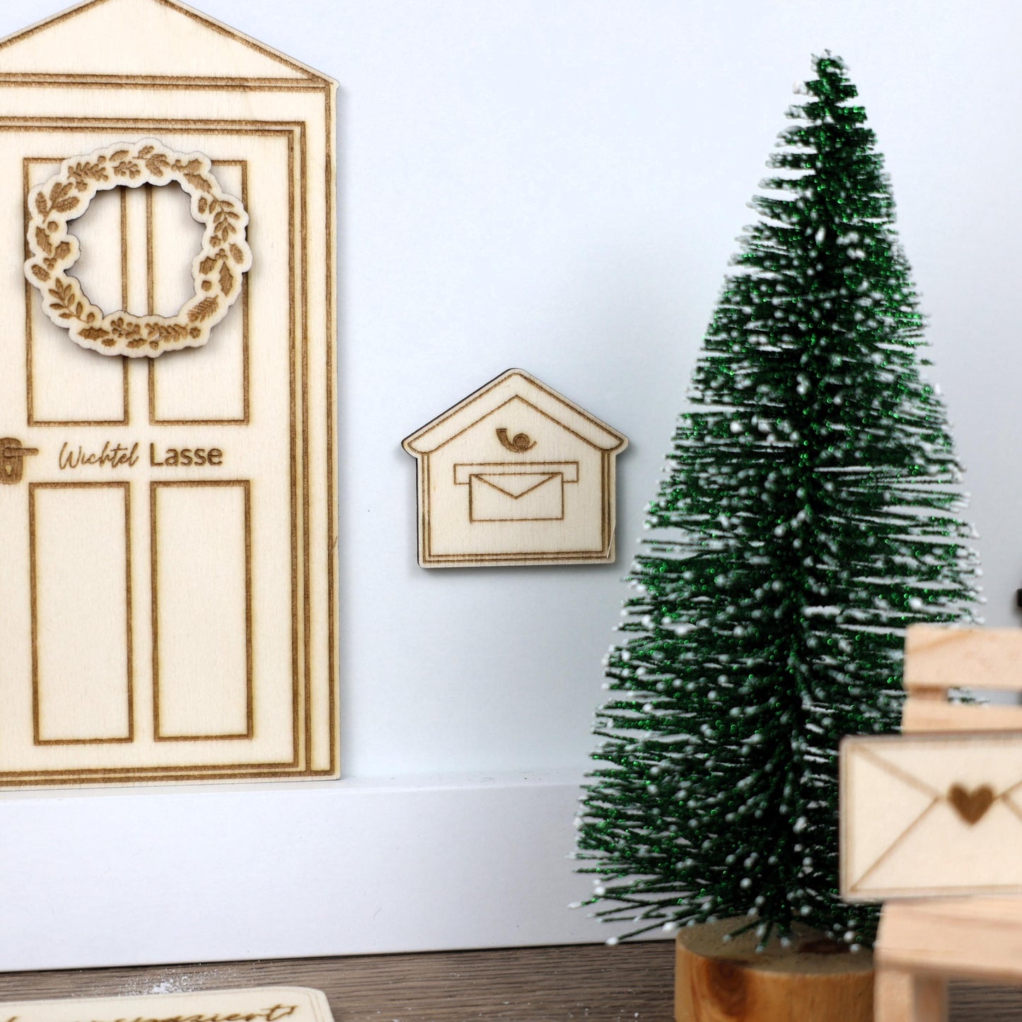 wichteltür set
wichteltür ideen
wichteltür basteln
wichtelgeschenk weihnachten
wichtel zubehör set
wichtel zubehör 3d
wichtel set weihnachten
wichtel geschenk
wichtel briefkasten
weihnachtsdeko
tür deko personalisiert
deko weihnachten basteln
advent deko