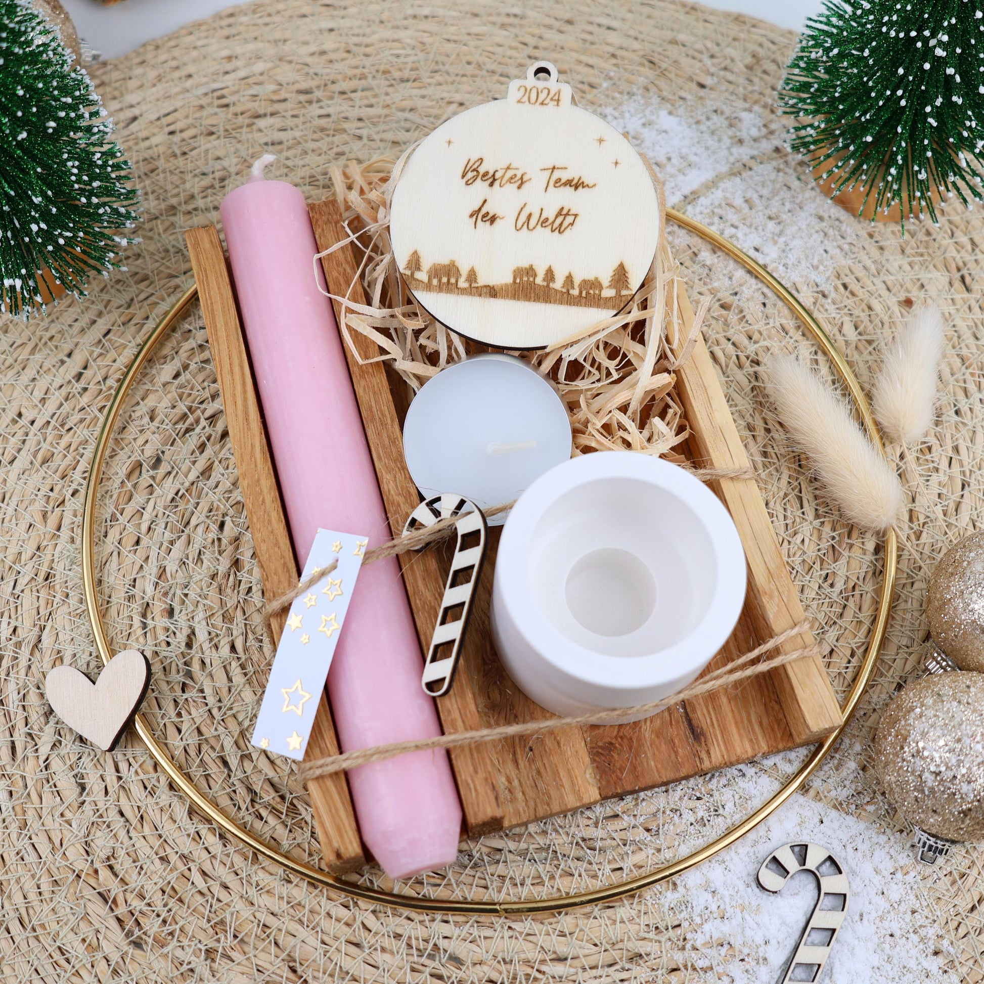 Weihnachtsgeschenk
Weihnachten Set
Geschenkbox Winter
Kerzen Geschenk Weihnachten
Geschenk Anhänger
Tannenbaum Anhänger Set
Set Heiligabend
Kerzenhalter Weihnachten
Geschenkset Weihnachten
Kerzen Weihnachten
Geschenkset Weihnachten Kerze
Wichtelgeschenk Weihnachten
Geschenke Mitarbeiter